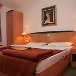 Appart hôtel Corinthia 3*