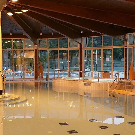 Corinthia 3*