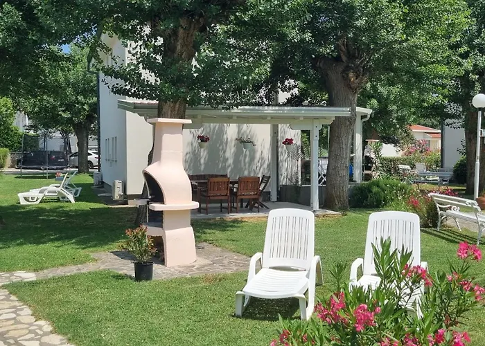 Ξενοδοχείο με διαμερίσματα Corinthia 3*