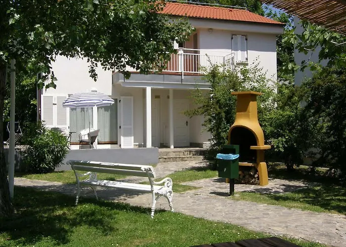 아파트호텔 Corinthia 3*