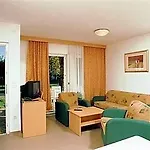 Corinthia 3*